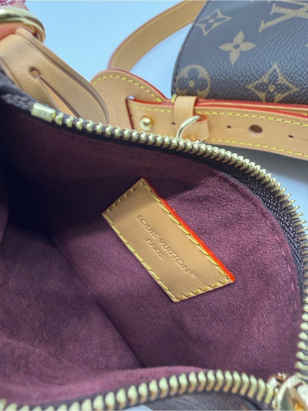 Louis Vuitton All In BB- Monogram - Picture 14 of 16